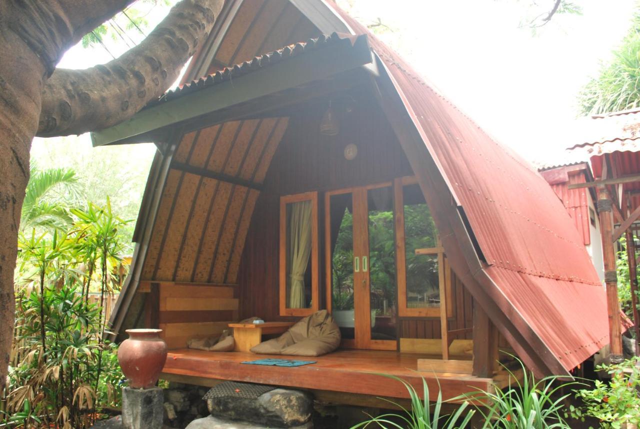 Gili Smile Bungalow Gili Trawangan Exterior foto
