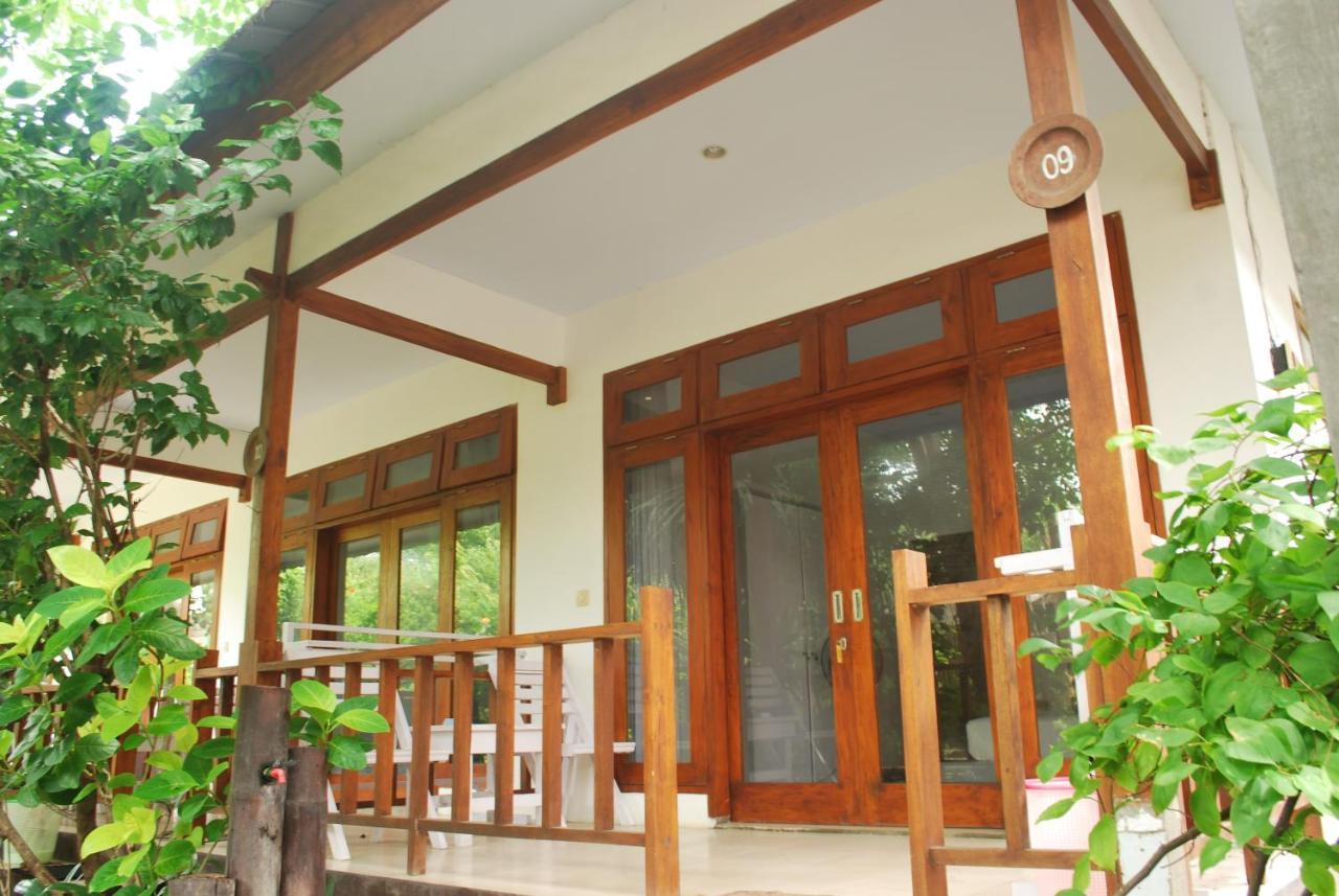 Gili Smile Bungalow Gili Trawangan Exterior foto